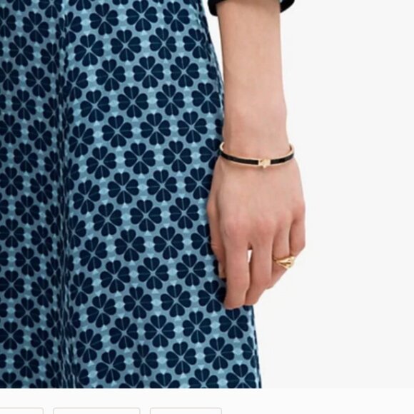 Kate Spade New York Gold-Tone & Black Enamel Spade Hinge Bangle Bracelet - Picture 2 of 3